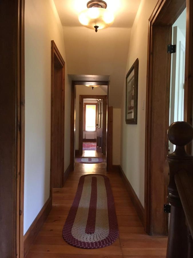 Algonquin Highlands Sawyer'S Creek Bed And Breakfast المظهر الخارجي الصورة