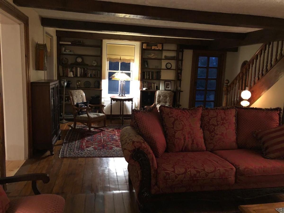 Algonquin Highlands Sawyer'S Creek Bed And Breakfast المظهر الخارجي الصورة